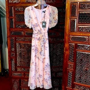 DKNY BRAND NEW DRESS